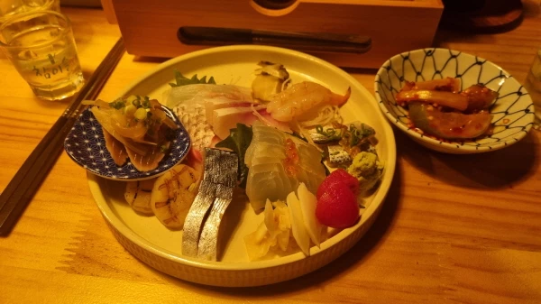 더 핸드 2인 사시미