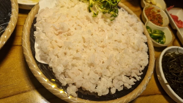 붕장어회(아나고회)