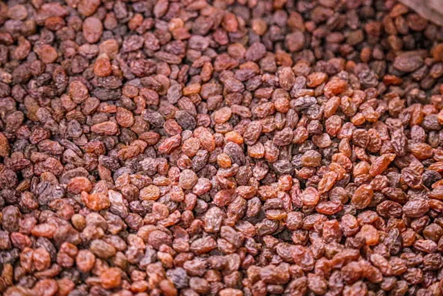 농축된 맛의 건포도 와인의 특징 3