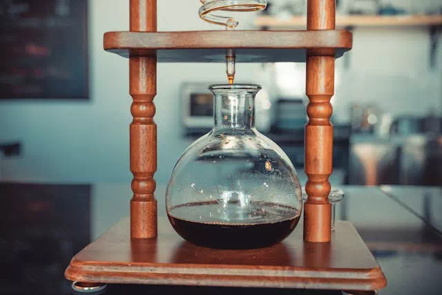 도구 없이 콜드브루 만드는 법 2