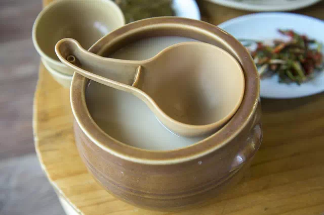 계절별로 마시기 좋은 술 종류 가이드 4