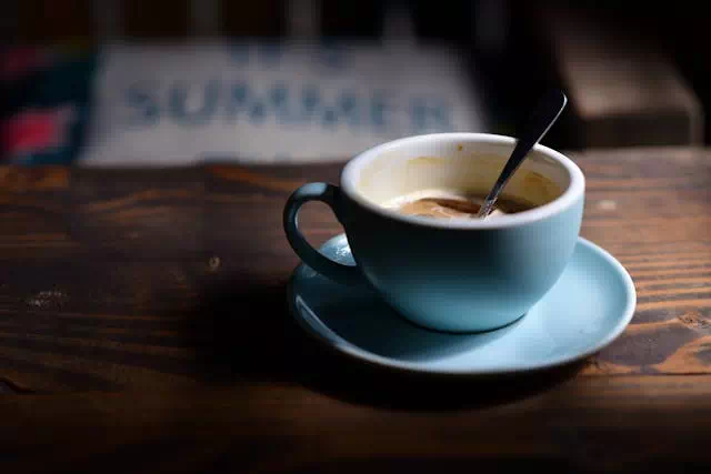 방탄커피 한잔으로 다이어트와 에너지 모두 3